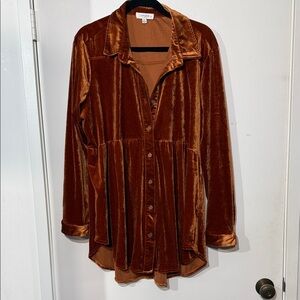 Umgee Women’s Velvet Button-Front Tunic Rusty with subtle gold shimmer size 1XL